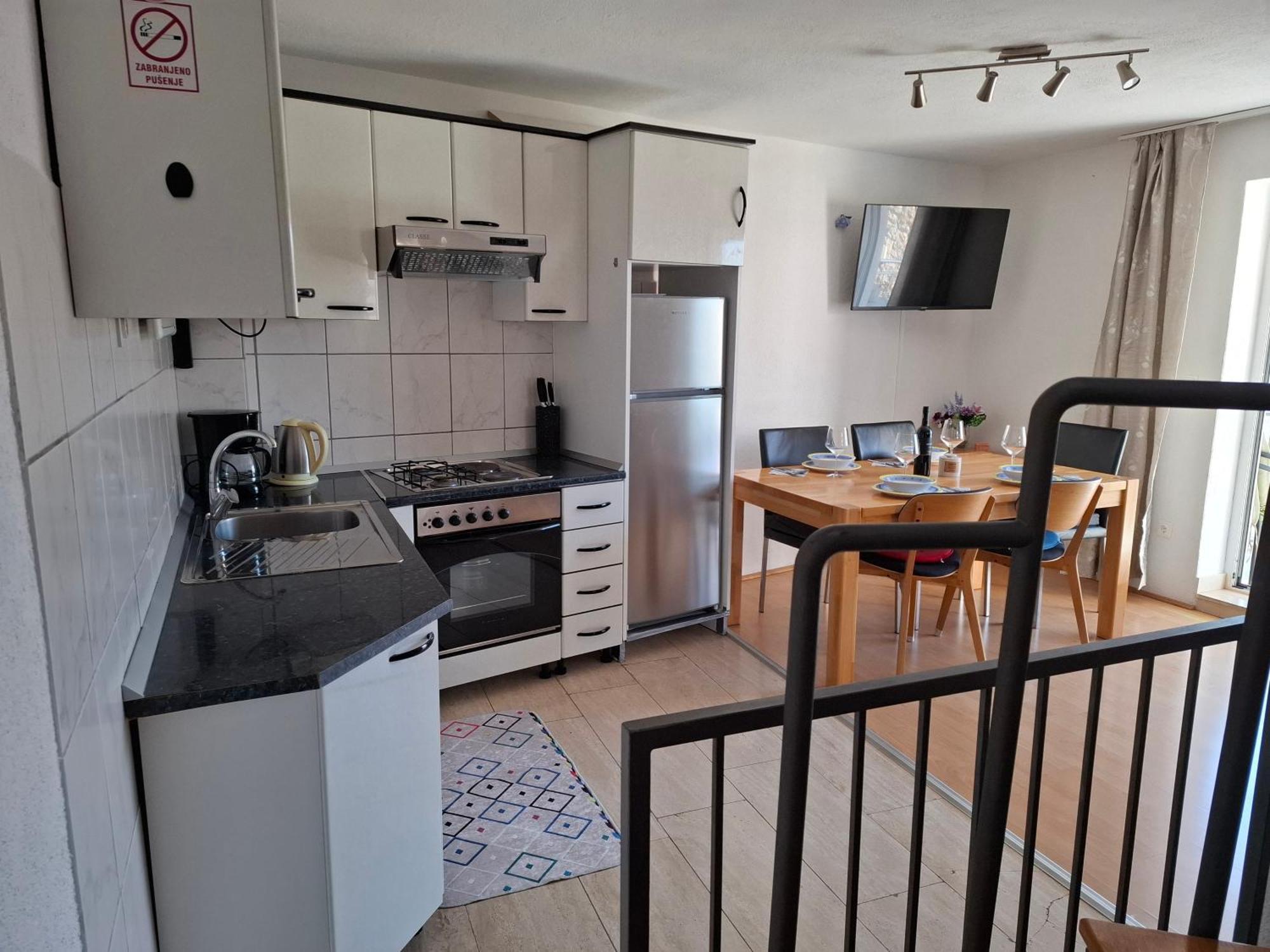 Apartment Kastilac Kaštela Zewnętrze zdjęcie