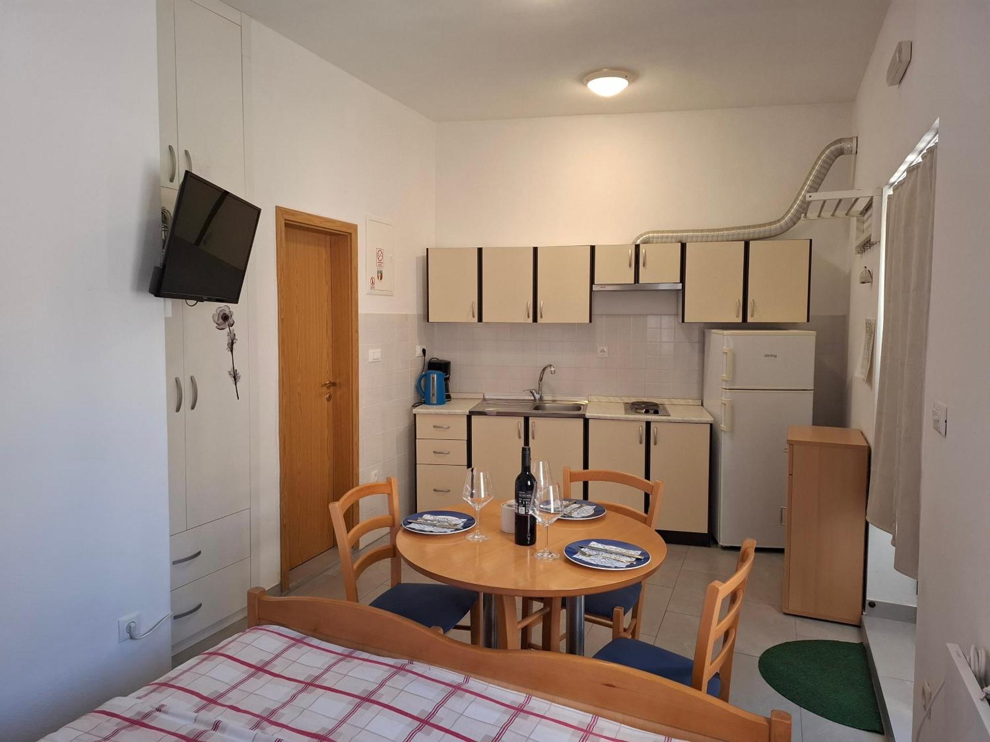 Apartment Kastilac Kaštela Zewnętrze zdjęcie