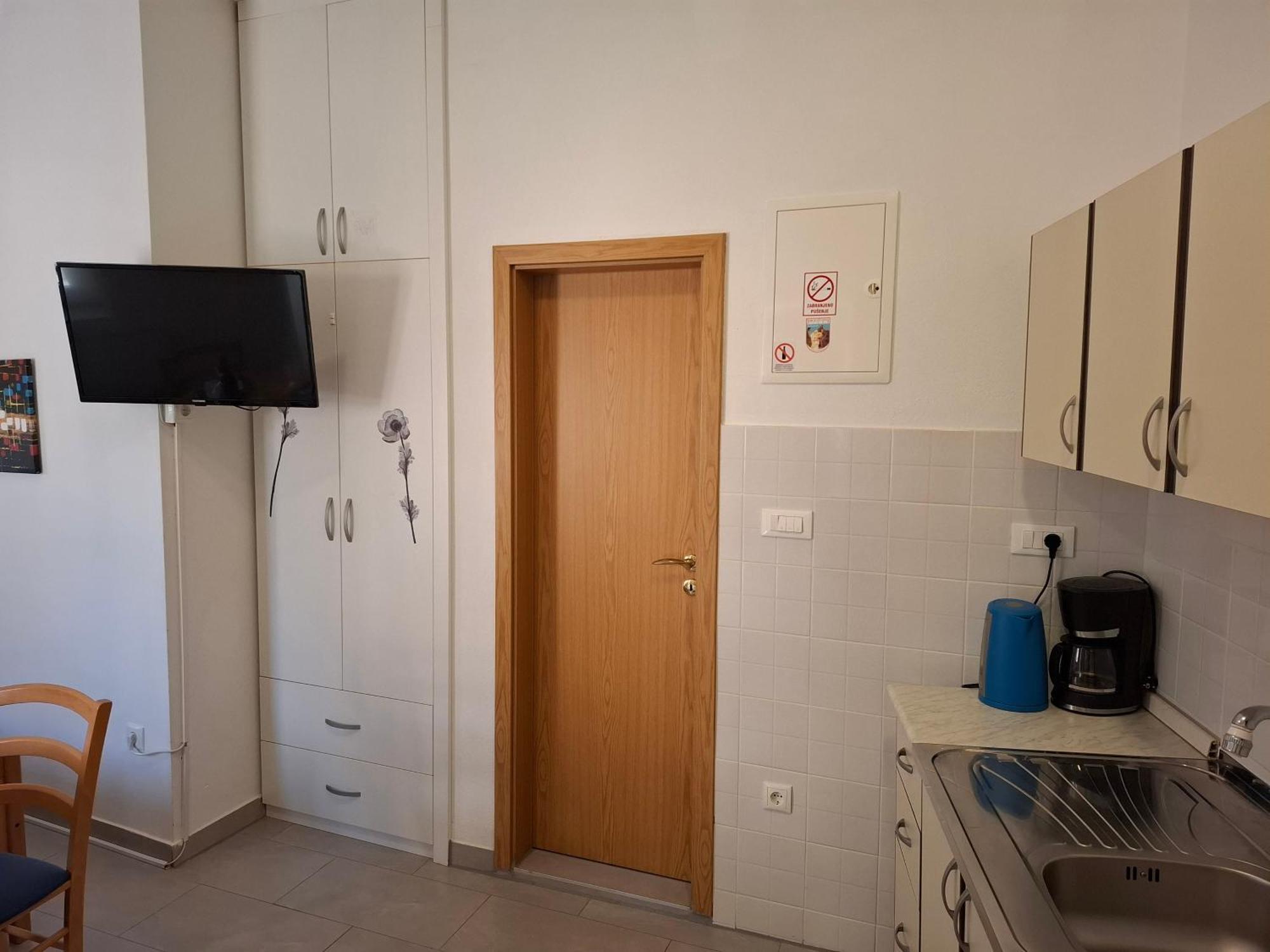 Apartment Kastilac Kaštela Zewnętrze zdjęcie